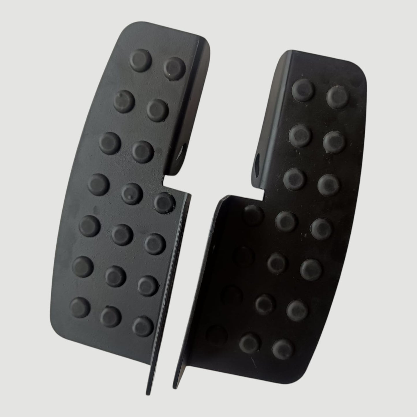 Heavy-Duty Rear Footrest Set for Suzuki GD110 / GS150 / GR150