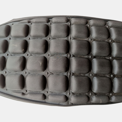 Motorcycle Seat Cushion Cover – Fits Honda CD700 & Chinese Motorcycles | 3D Airflow, Anti-Slip Comfort Pad